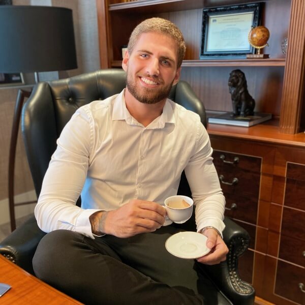 Venha convesar com o Dr. Leonardo Vaz